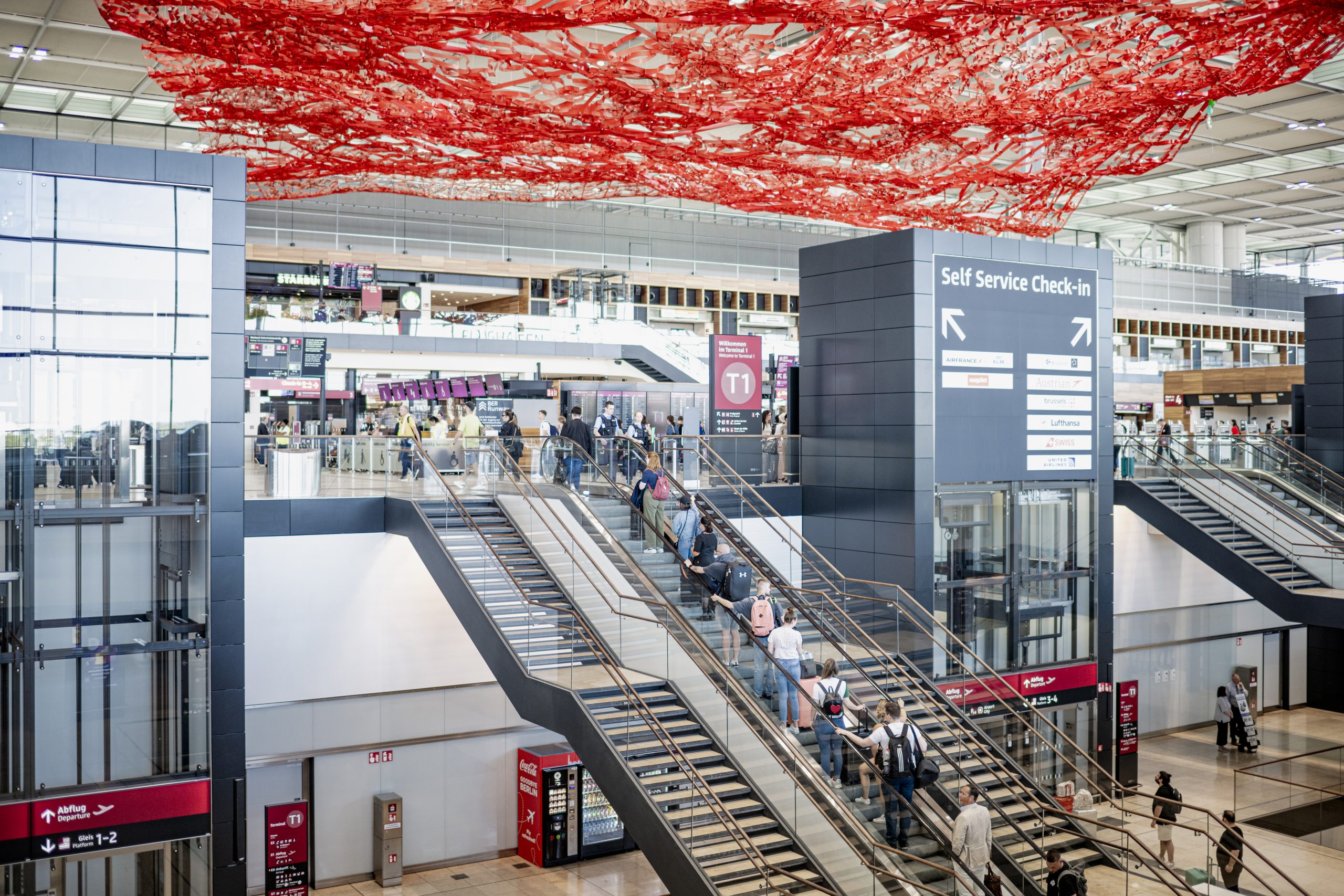 Flughafen Berlin-Brandenburg setzt weiter auf Netzwerkinfrastruktur von Alcatel-Lucent Enterprise